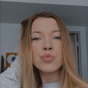 Meet your Posher, Cara